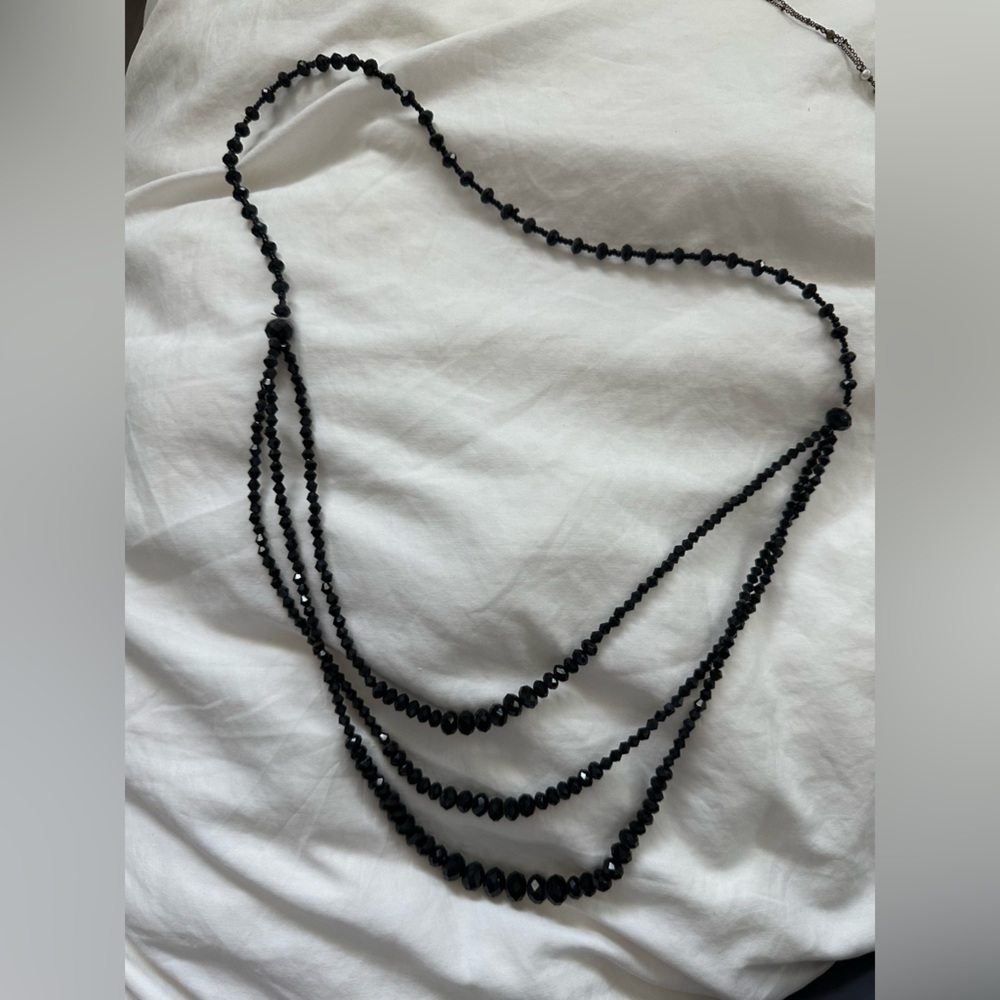 Black Beaded Neckalace